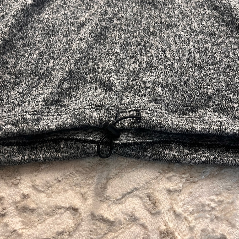 Victoria's Secret Pink heathered grey comfy Sweater - Picture 4 of 5